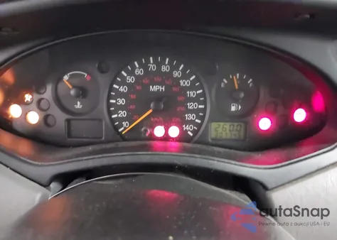 2001 Ford Focus Se/Se Street Edition z USA, uszkodzony, nr VIN 1FAFP363X1W122491